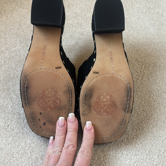 Vince camuto HANIYA studded mules - Picture 6 of 6